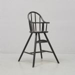 568678 High chair